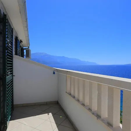 Apartments By The Sea Medici, Omis - 1047 *
