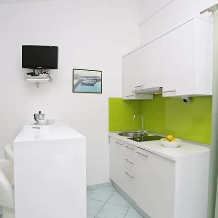 Apartment Apartments By The Sea Medici, Omis - 1047