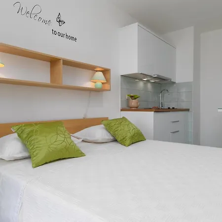 By The Sea Medici, Omis - 1047 Apartman *